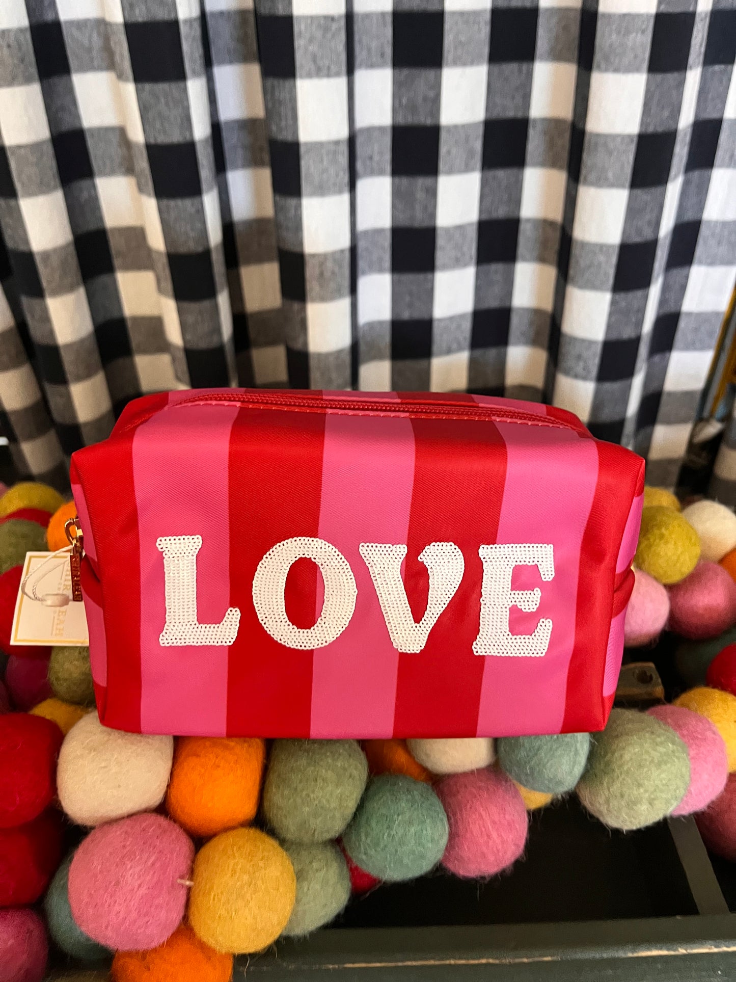 Cora Love Pouch