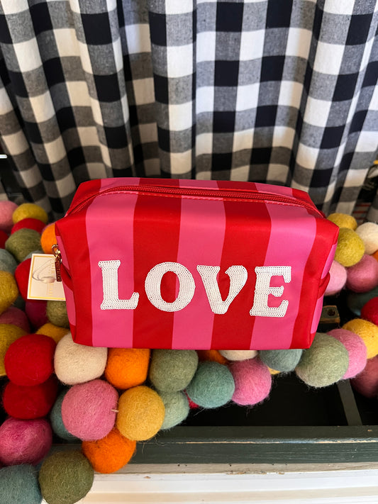 Cora Love Pouch